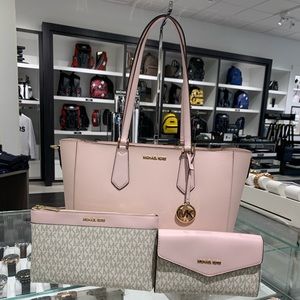 Michael Kors 3 Piece Purse Set - gently used
